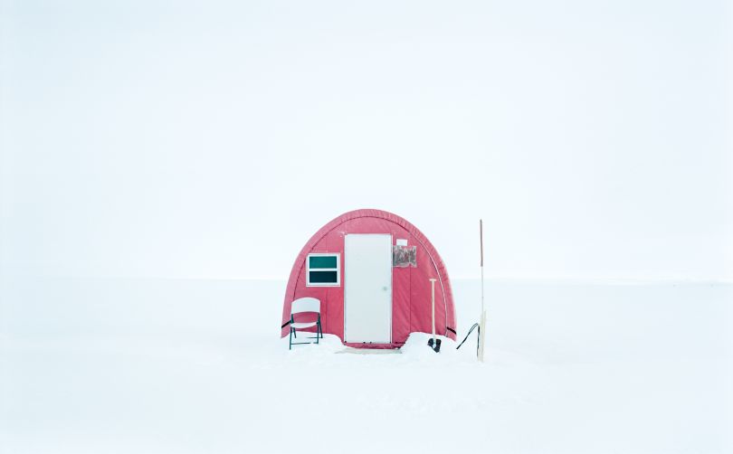 EastGRIP I，格陵兰冰盖东北部，冰芯项目，2019。来自系列极地丝绸之路©Gregor Sailer和VG Bild-Kunst，波恩2022
